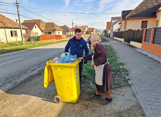 Miercuri 17 APRILIE 2024 se colectează PUBELA GALBENĂ pentru deșeurile